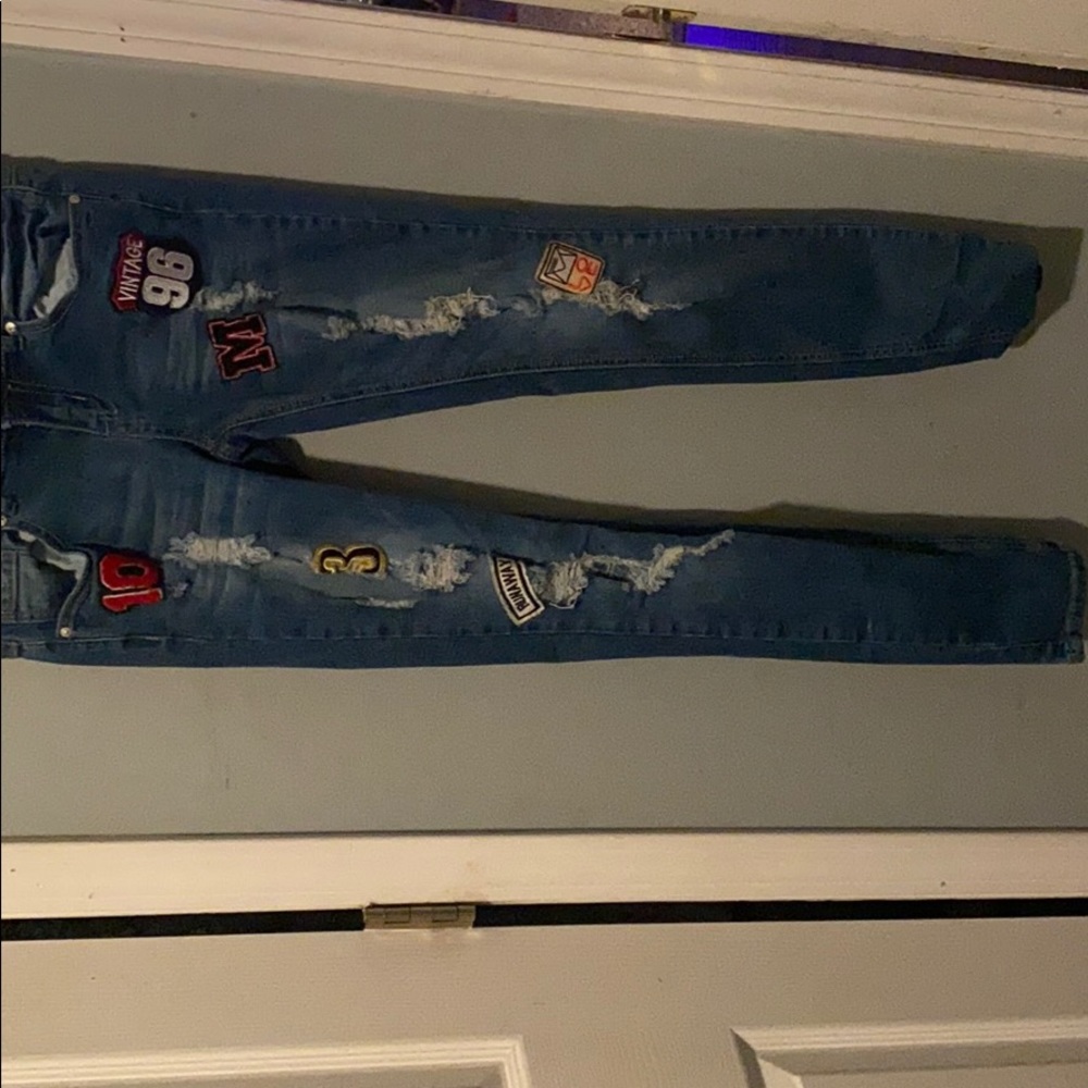 Jeans